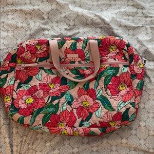 Vera Bradley Vintage Floral Grand Traveler